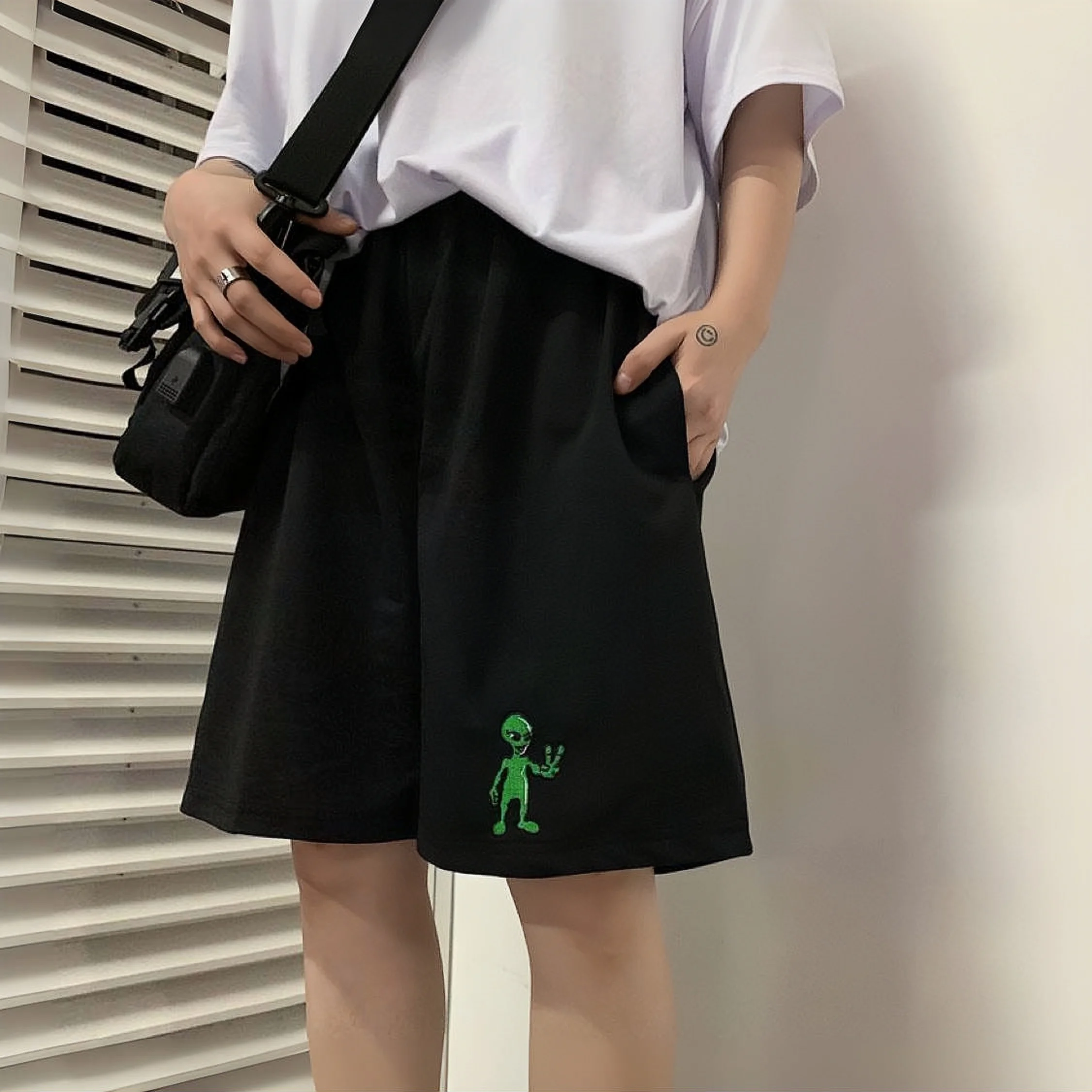 Embroidery Shorts Women Street Y2k Harajuku High Waisted Alien Vintage Casual Shorts Summer Fashion Japen Students Style Shorts