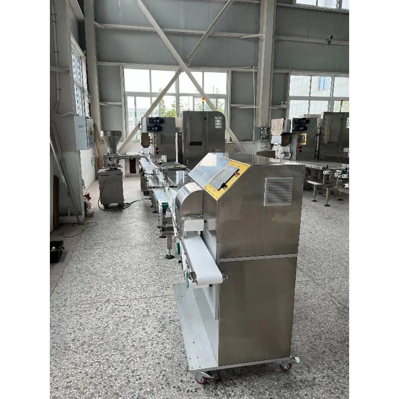 Automatic Round Sushi Roll Maker Machine High Capacity Sushi Processing Equipment for Restaurant Central Kitchen Customized