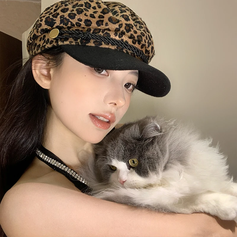 New Leopard Print Y2k Beret Women\'s Spring and Autumn Retro Personality Niche Big Head Sunshade Flat Top Octagonal Newsboy Cap