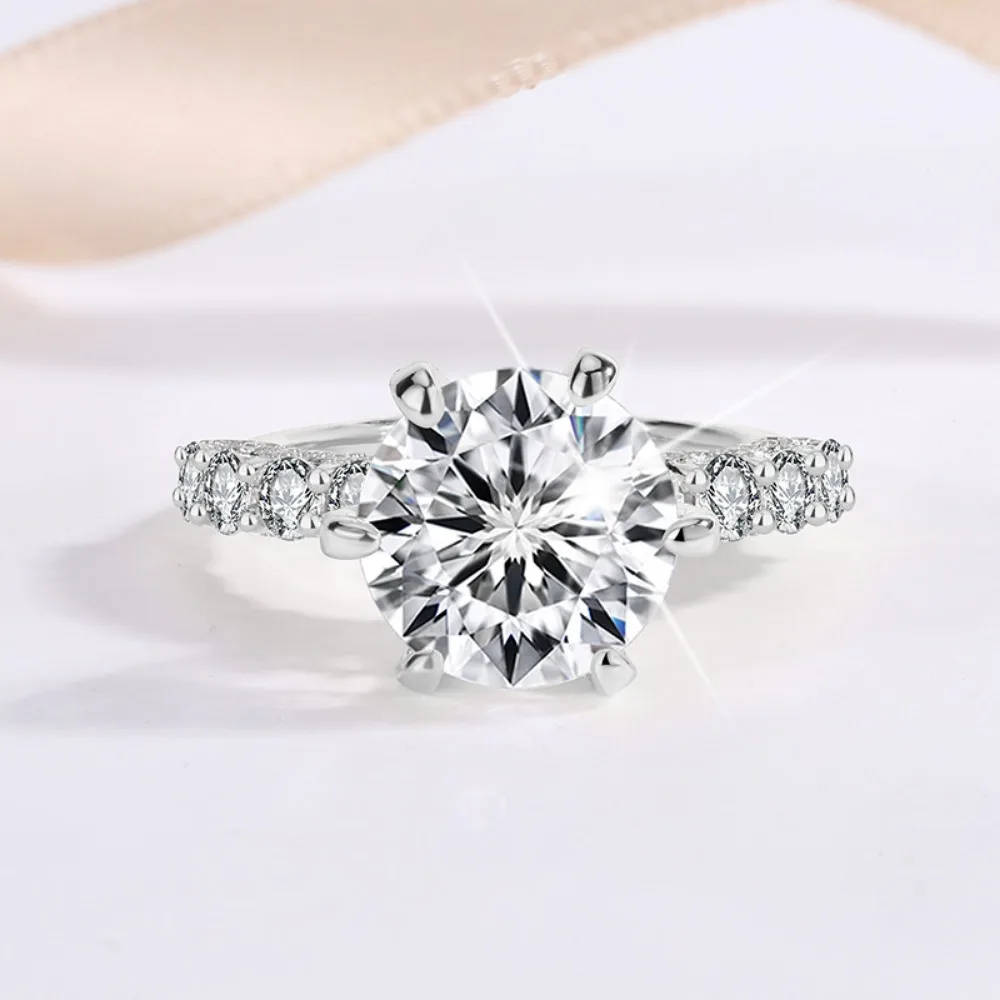 Trumium 2/3CT Moissanite Rings For Women D Color VVS1 Lab Diamond 925 Sterling Silver Engagement Wedding Band GRA Certificate