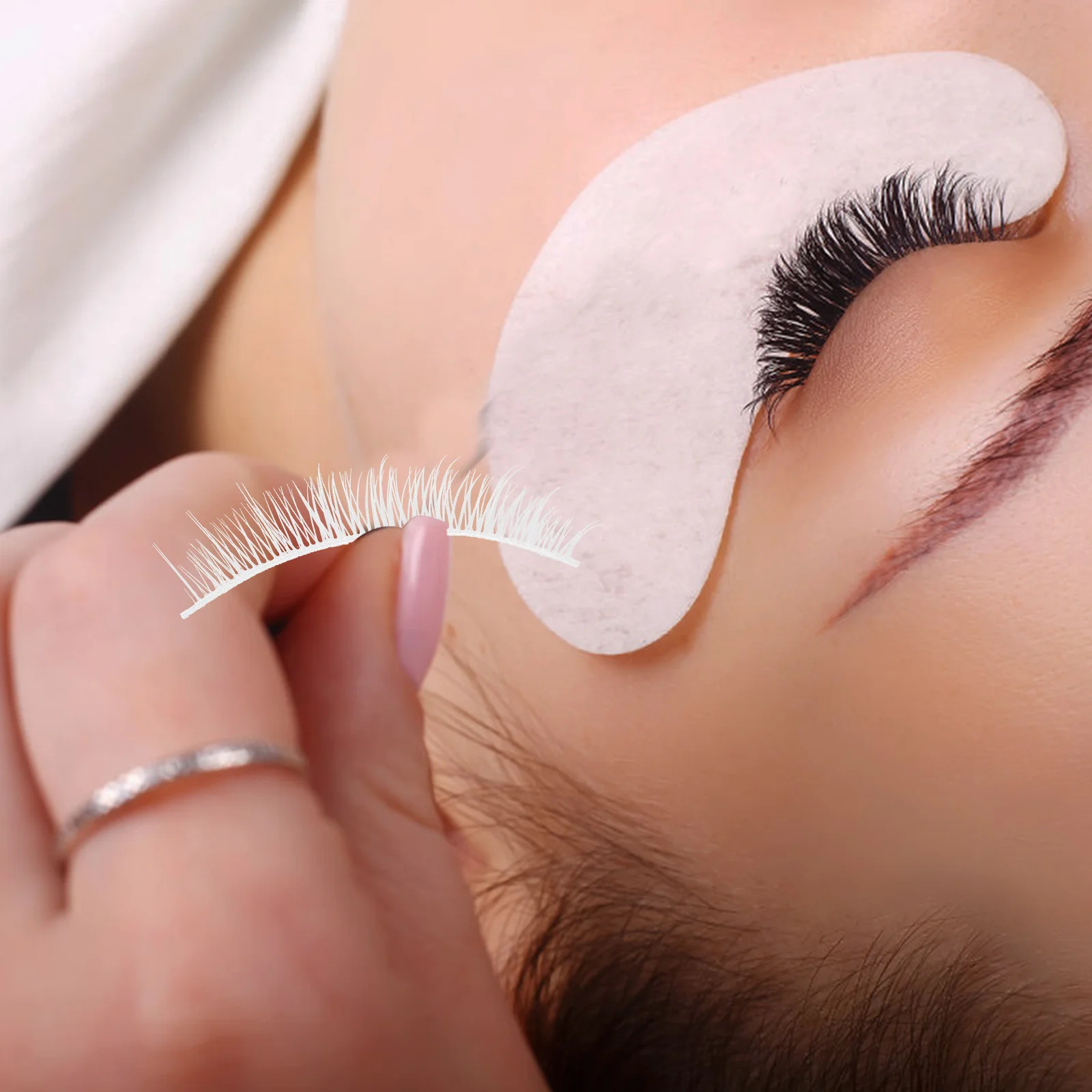 3 أزواج من الرموش الصناعية البيضاء ذات المظهر الطبيعي ملحقات الرموش الصناعية لحفلات الهالوين أزياء الماكياج DIY إكسسوارات الموضة النسائية