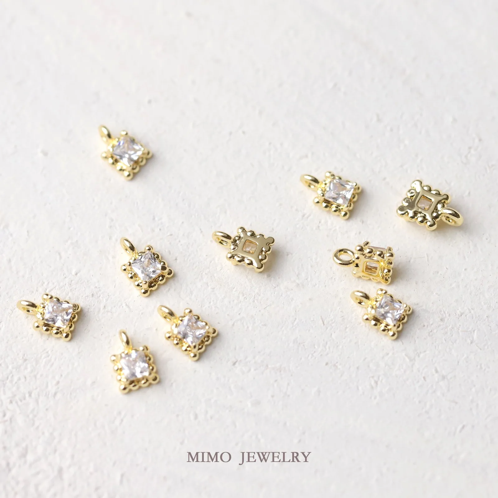 

Micro Inlaid Cake Edge Square Zircon Mini Charms Pendant Supplies DIY Hand Brass Gold Plated Accessories 5x7.5mm