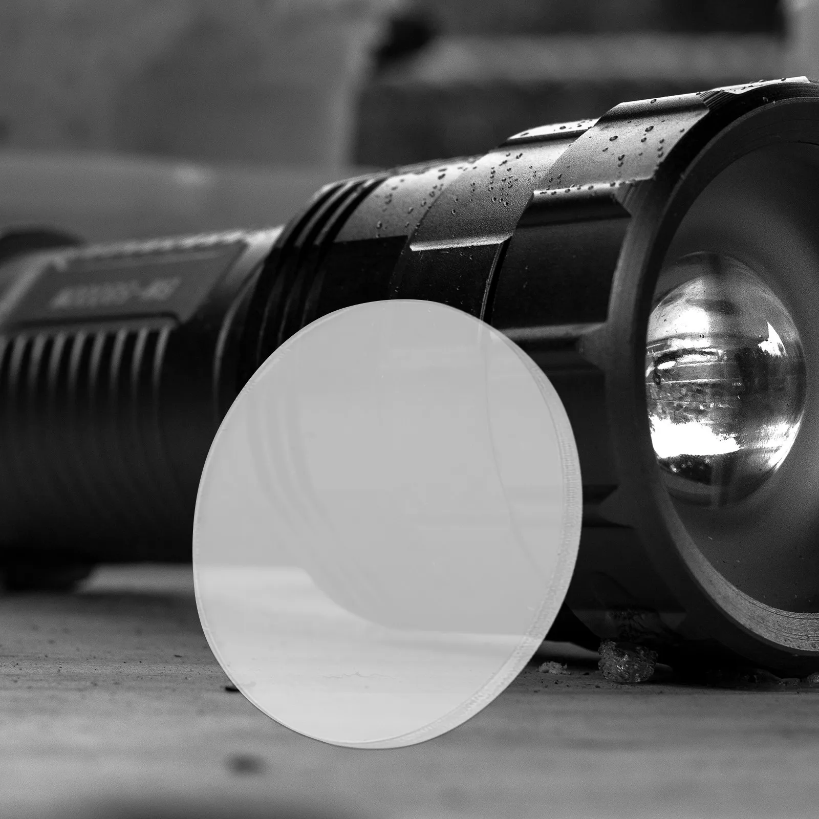 20Pcs Flashlight Lens Replacement 5.6cm Dia 1.8mm Thick Scratch-Resistant Pc Lens Universal for LED Torches Camping Hunting