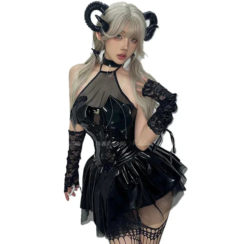 

Anime girl strap dress Halloween demon queen uniform cosplay costume female demon king leather costume cosplay costume v;c55