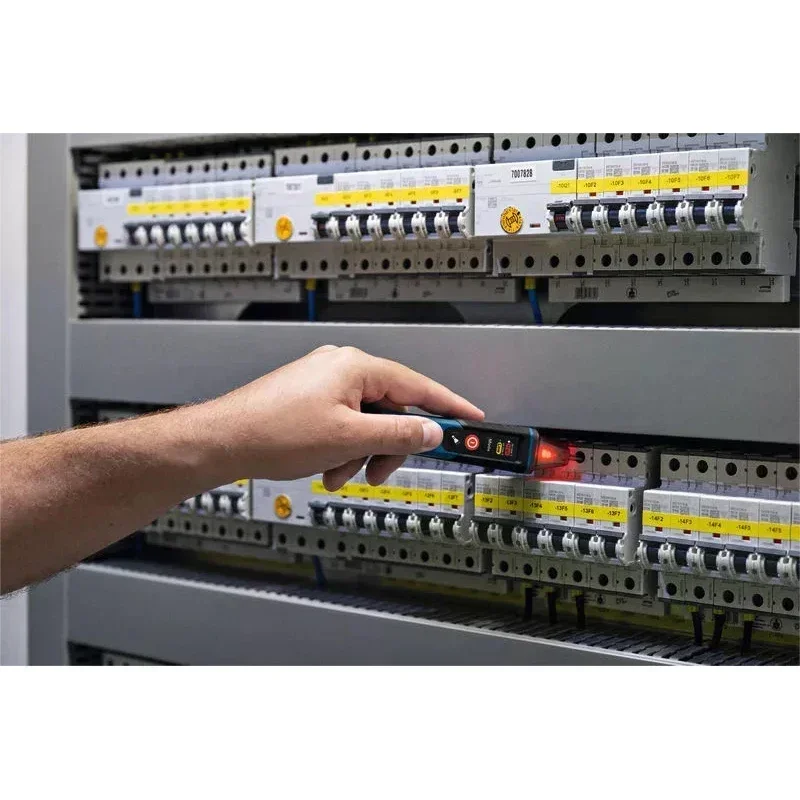Bosch Professional GVD 1000-17 Non-contact Voltage Tester: Rugged IP67 Waterproof & Dustproof