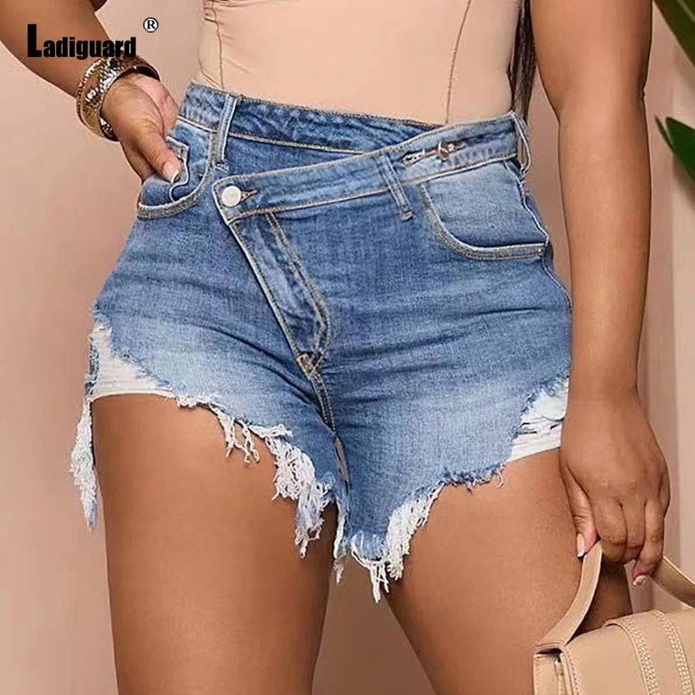 Ladiguard 2024 New Sexy Diagonal denim shorts Women Fashion Ripped Short Jeans Stand Pocket Shorts Ladies Vintage Basic hotpants