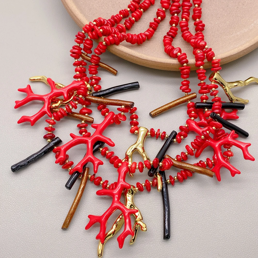 Y·YING Three Strands Red Coral Chips and Black Golden Coral Branch Necklace Bohemian Jewelry Fashion Accessory for Women