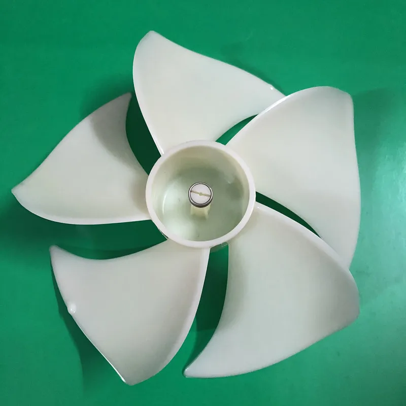 Suitable for Rongsheng BCD-563WKS1HYC refrigerator cooling motor, fan blade, fan blade accessories