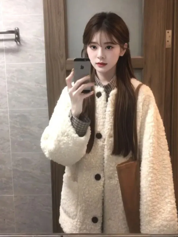 

Korean Sle Loose Fit ort Jaet Lamb Fur Coat Button up Casual Outerwear for Women Winter Faion 2026 Trendy Top