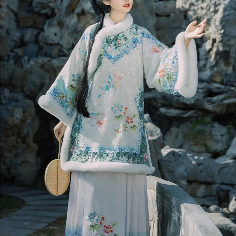 Qing and Han ชุดเดรสลายสก็อตสำหรับผู้หญิง, เสื้อผ้าแนวทแยงลายสก๊อตขนแกะหนาของ jinshang สำหรับฤดูใบไม้ร่วงและฤดูหนาว