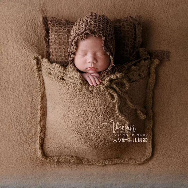 Newborn Photography Props Vintage Brown Wrap Headband and Blanket with Sleeping Bag Posing Pillow Plant Theme Set for Photoshoot