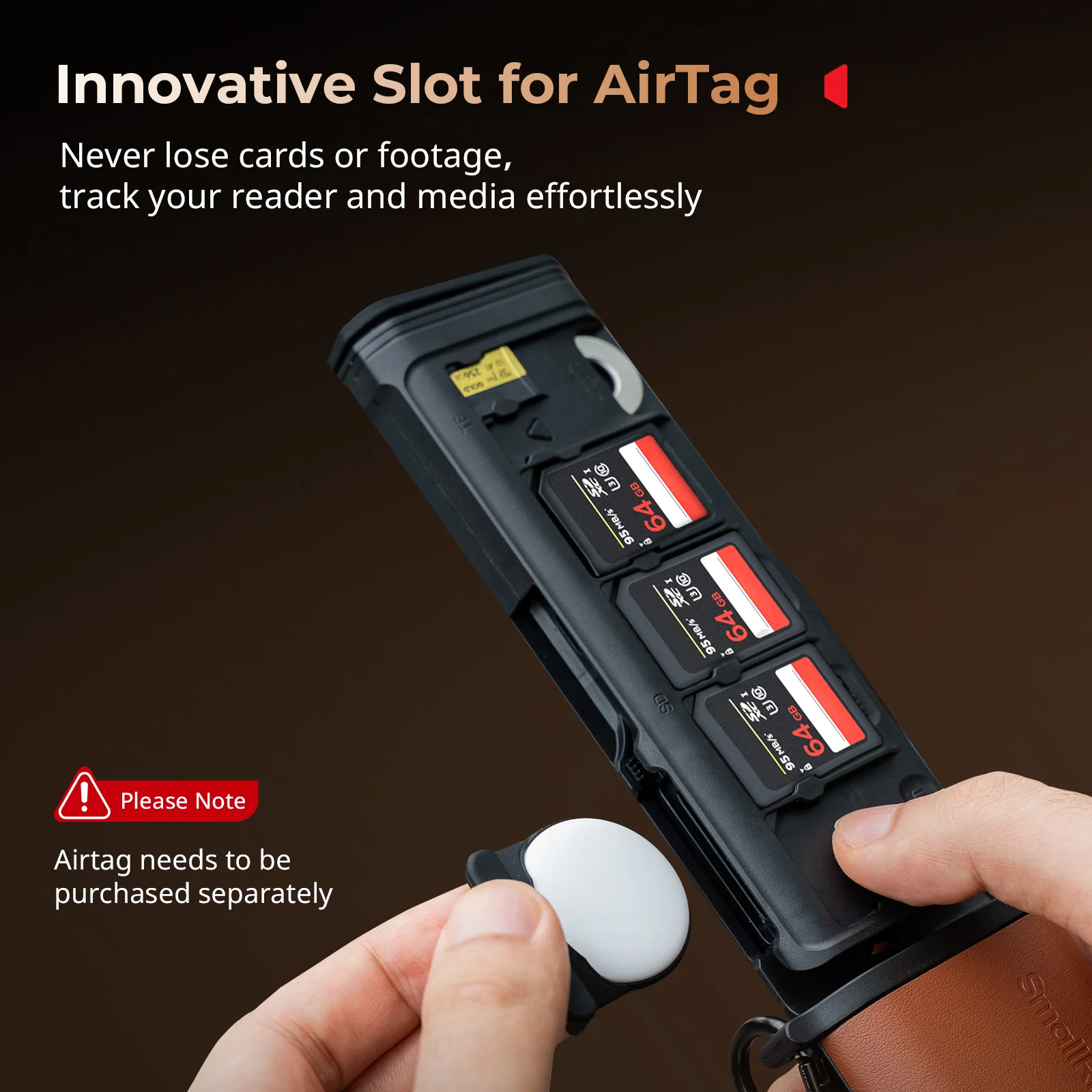قارئ بطاقات صغير متعدد الوظائف وحقيبة تخزين CFexpress Type A / B نقل ثلاثي الفتحات عالي السرعة مع فتحة AirTag 5361
