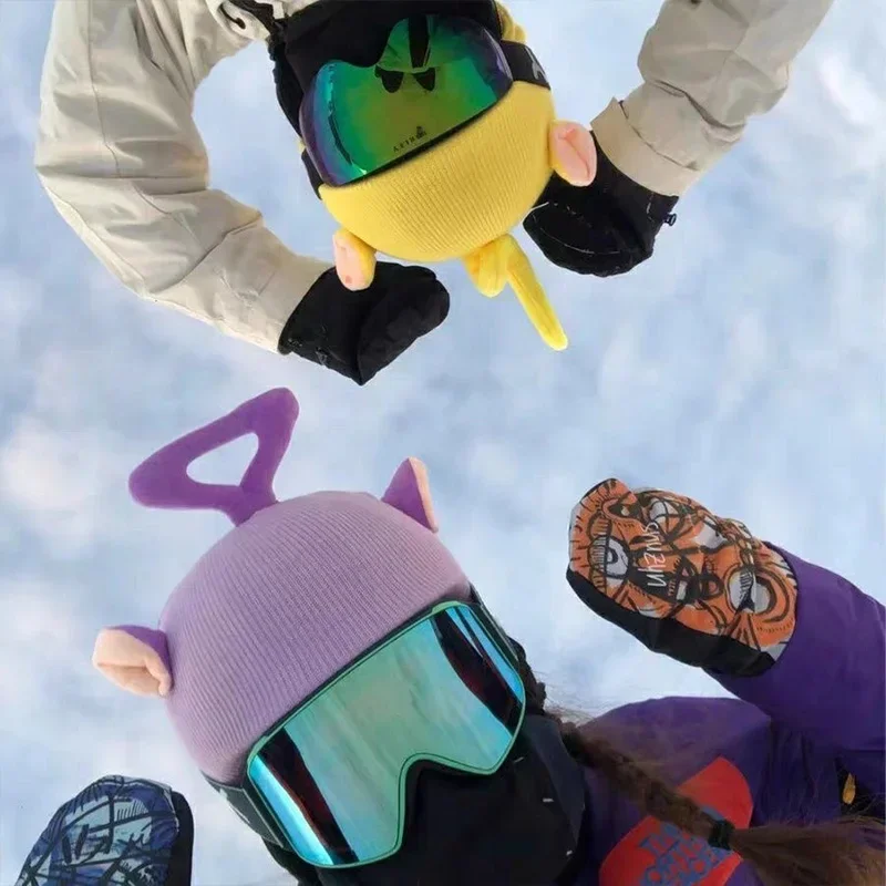 Outdoor Sports Cute Knitted Helmets Accessories Ski Helmet Cover for Women Men Skiing Helmet Covers Decor Snowboard Washable