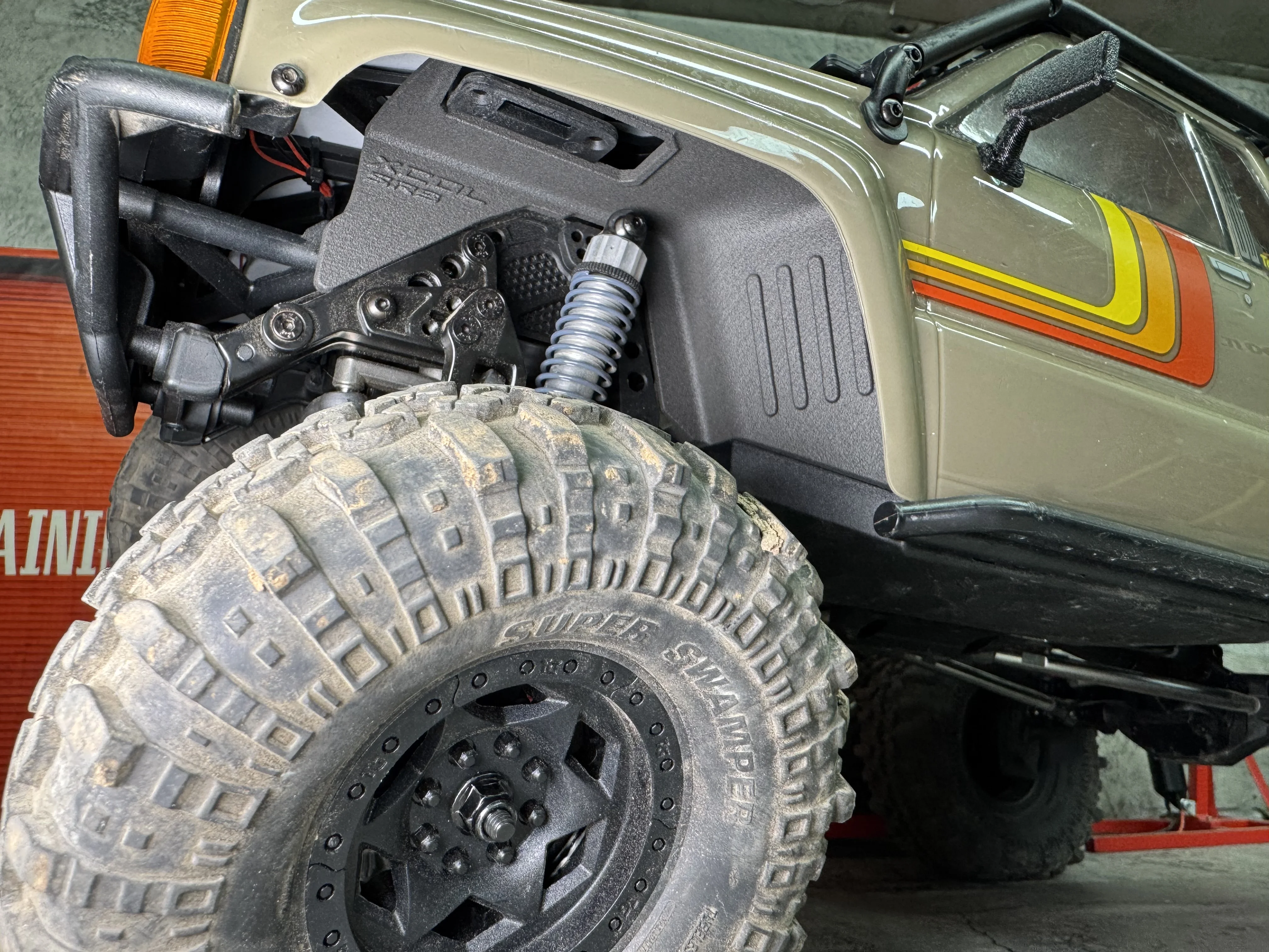 

Metal Front Battery Tray & Inner Fender for Axial 1/10 SCX10 III 1987 Toyota SR5 RC Crawler, Scale Upgrade Parts Accessories