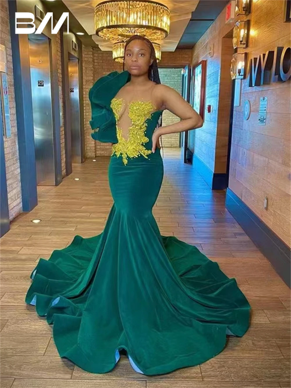 

Real Images Beaded Maxi Prom Dress Sheer Neck Emerald Green Mermaid Long Evening Dresses For Women Custom Size