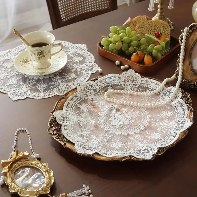 Stylish Retro European Table Mat Exquisite Embroidery for Romantic Dining Environment