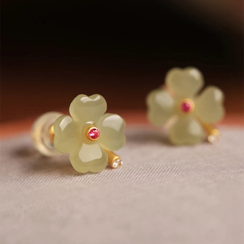 Fashion Imitation Jade Lucky Four-Leaf Clover Stud Earrings For Women Girls Delicate Retro Design Earrings Party Jewelry Gift