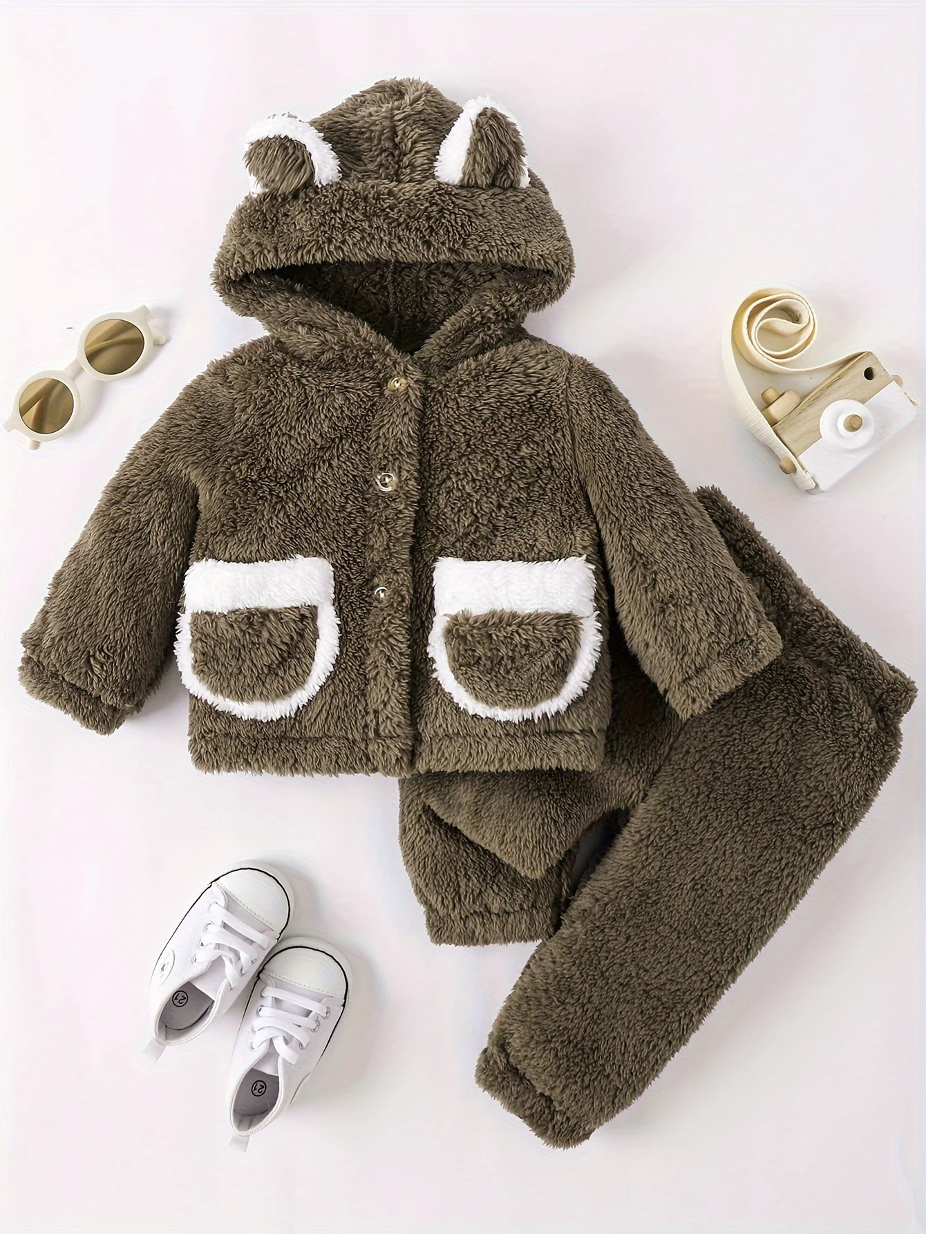 Autumn and Winter New Infant and Toddler Boys and Girls Anti Dirty Plush Fleece with Ears Cute Winter Set