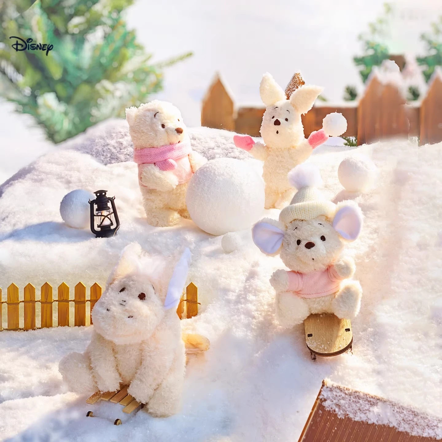 

Limited Edition Disney Winter Plush Keychain, Cute Sweetheart Series Keyring, Kawaii Snow Themed Bag Charm Christmas Gift