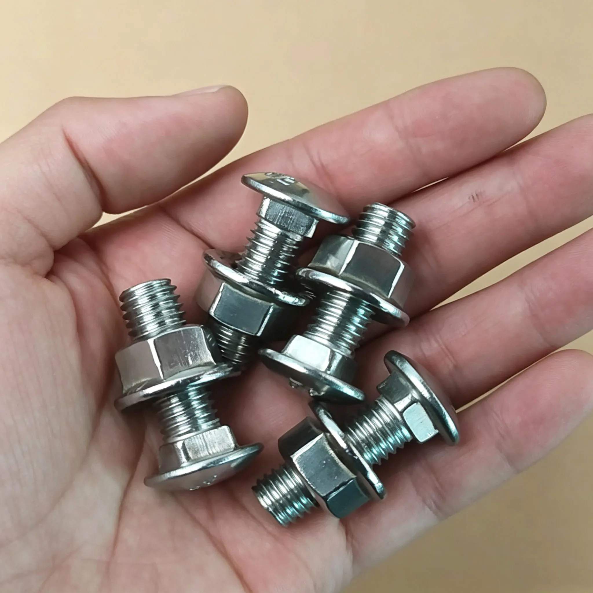 304 Stainless Steel GB12 Small Head Carriage Bolts M3-M12 Semi Circular Bridge Round Head Square Neck Screws Hardware