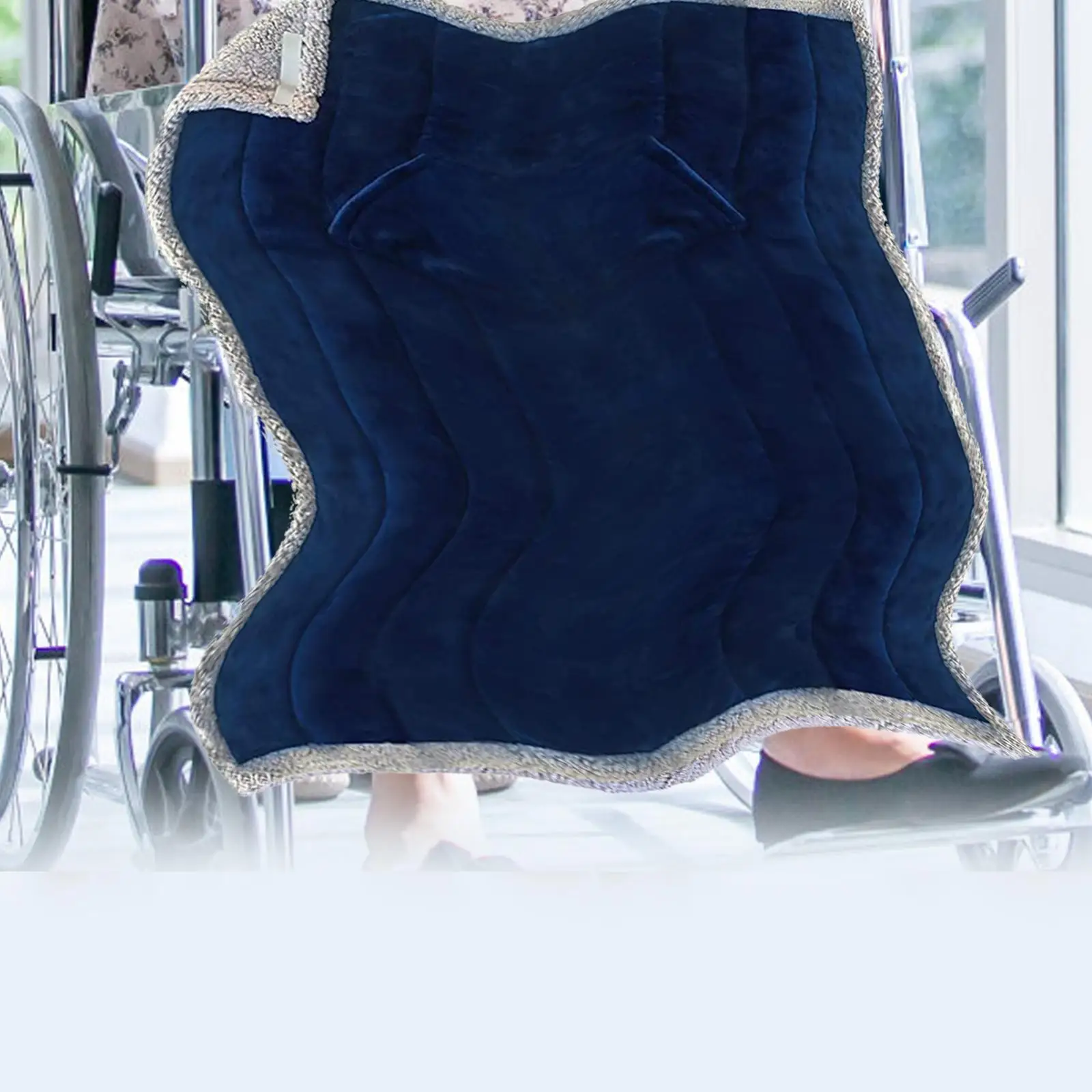 Adult Lap Blanket with Pocket Lightweight Warm Cover for Legs Soft Polyester Fabric Comfortable Fits Wheel Chair