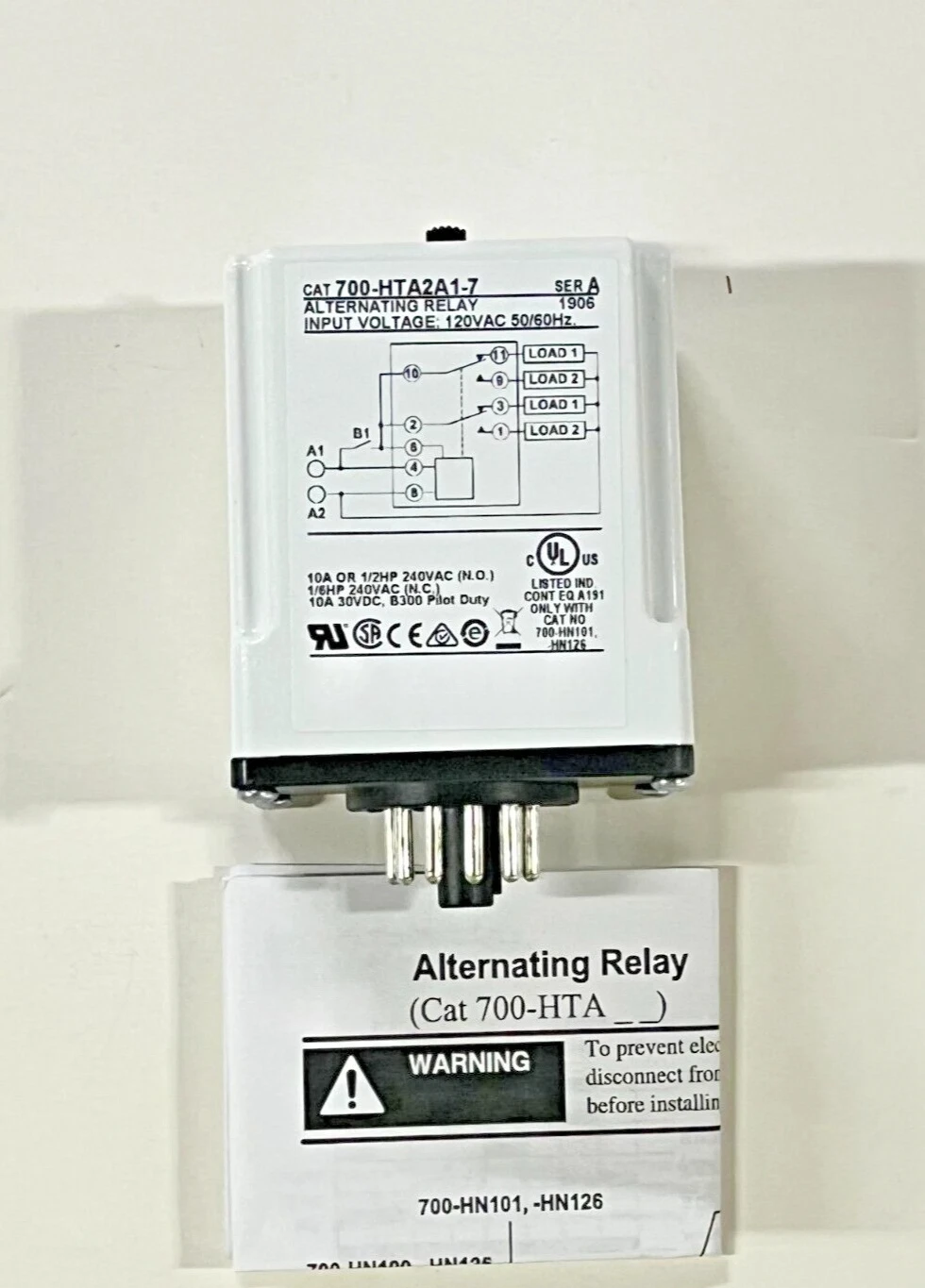 

Используется для реле переменного переключателя Allen Bradley 700-HTA