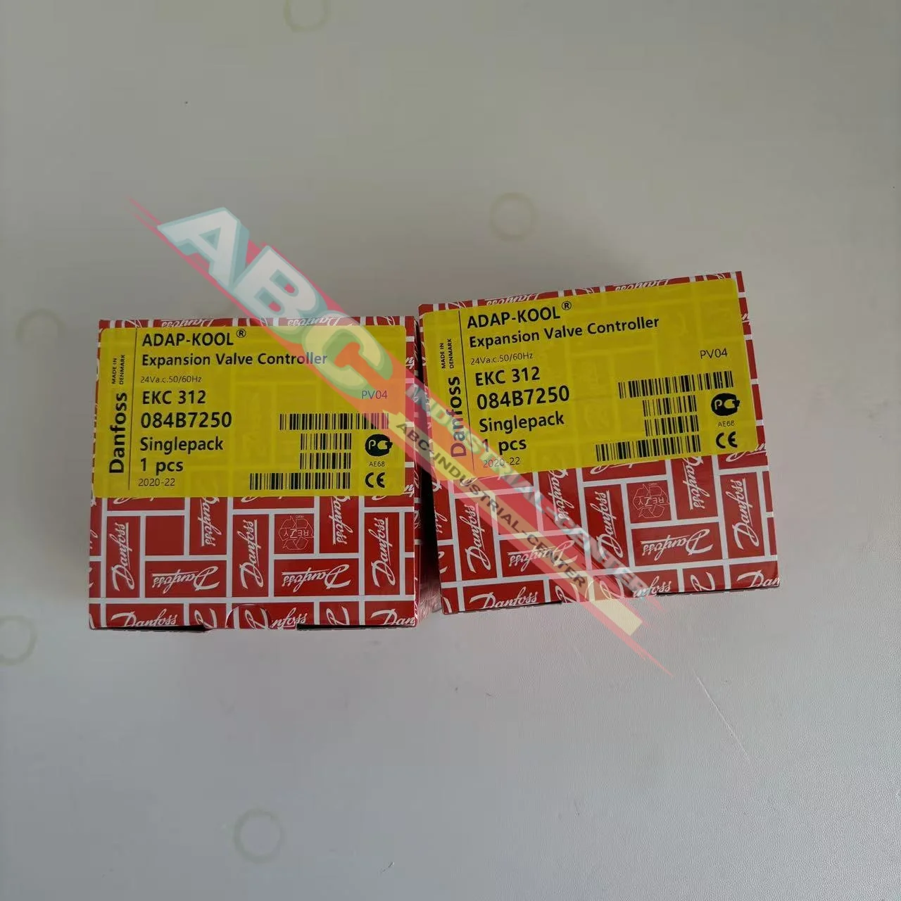 EKC312 084B7250 new in box Expansion Valve Controller