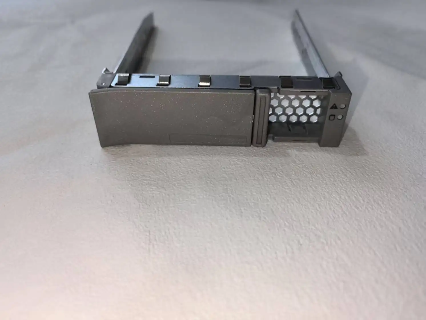 800-37836-01 Braket Caddy Baki Hard Drive 3,5 Inci