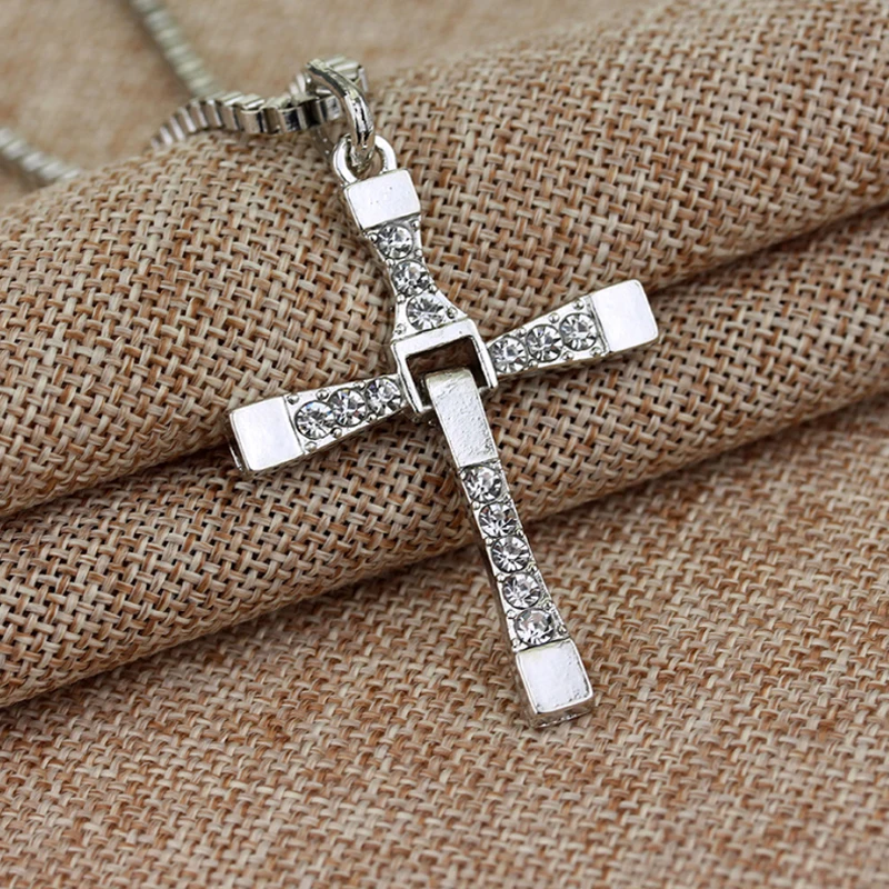 Fast And Furious 6 7 10 Hard Gas Actor Dominic Toretto / Cross Rhinestones Necklace Pendant Gift For Your Boyfriend