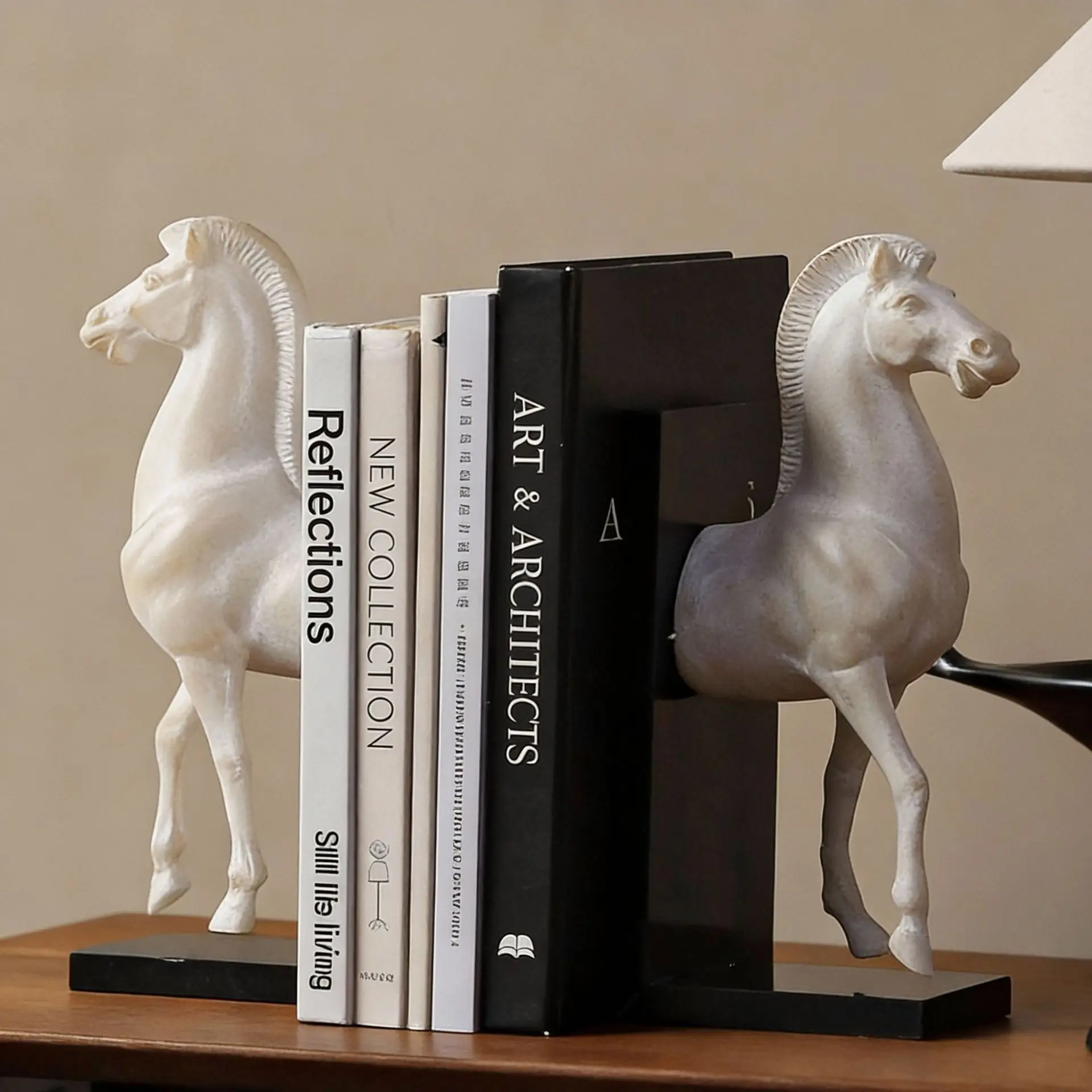 XL Luxury High-End Horse Ornament for Living Room Decoration, Study Desk, Vintage Artistic Touch, TV Cabinet Soft Decoration