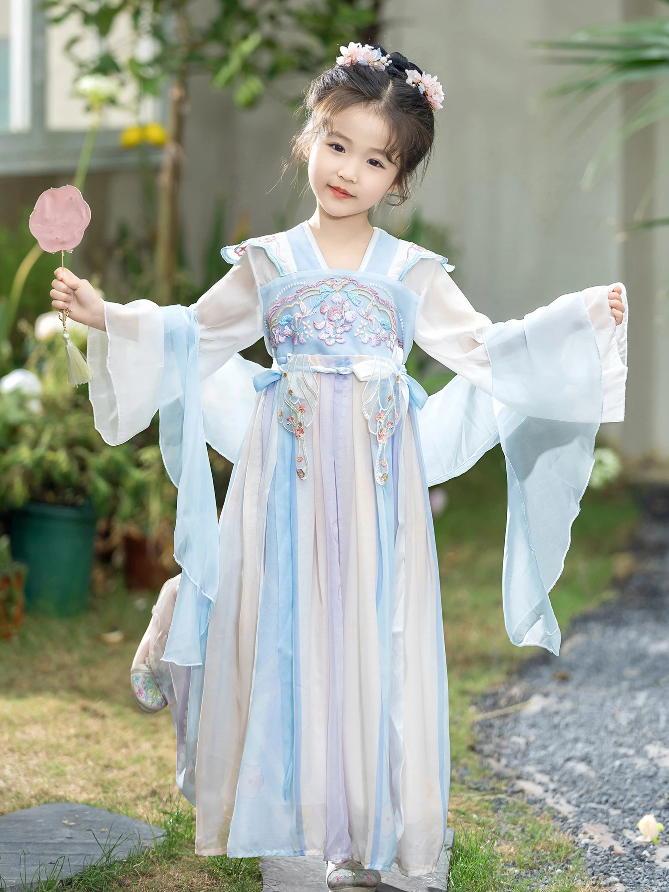 

Young Girl's Blue Ancient Chinese Han Dress Chinese Tang Suit Flowing Long Dress Traditional Chinese Hanfu Costume