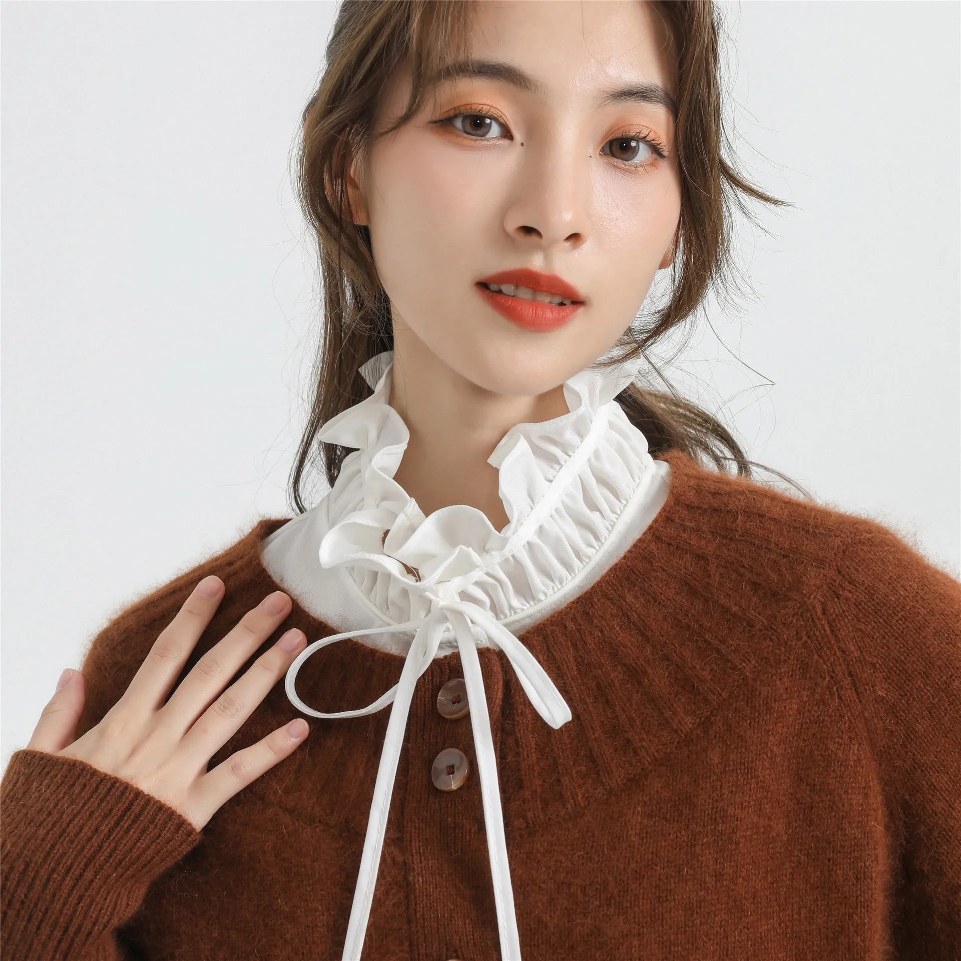 

Women Fake Collar Ruffles Stand Bowknots Shirt Detachable Doll Shawl for Women Big Lapel False Collar Lace Necklace Fuax Cols