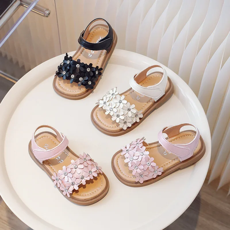 

Новые детские сандалии, богемные сандалии с цветочным принтом для маленьких девочек и бусинами, милая детская летняя обувь принцессы, нескользящая обувь с открытым носком
