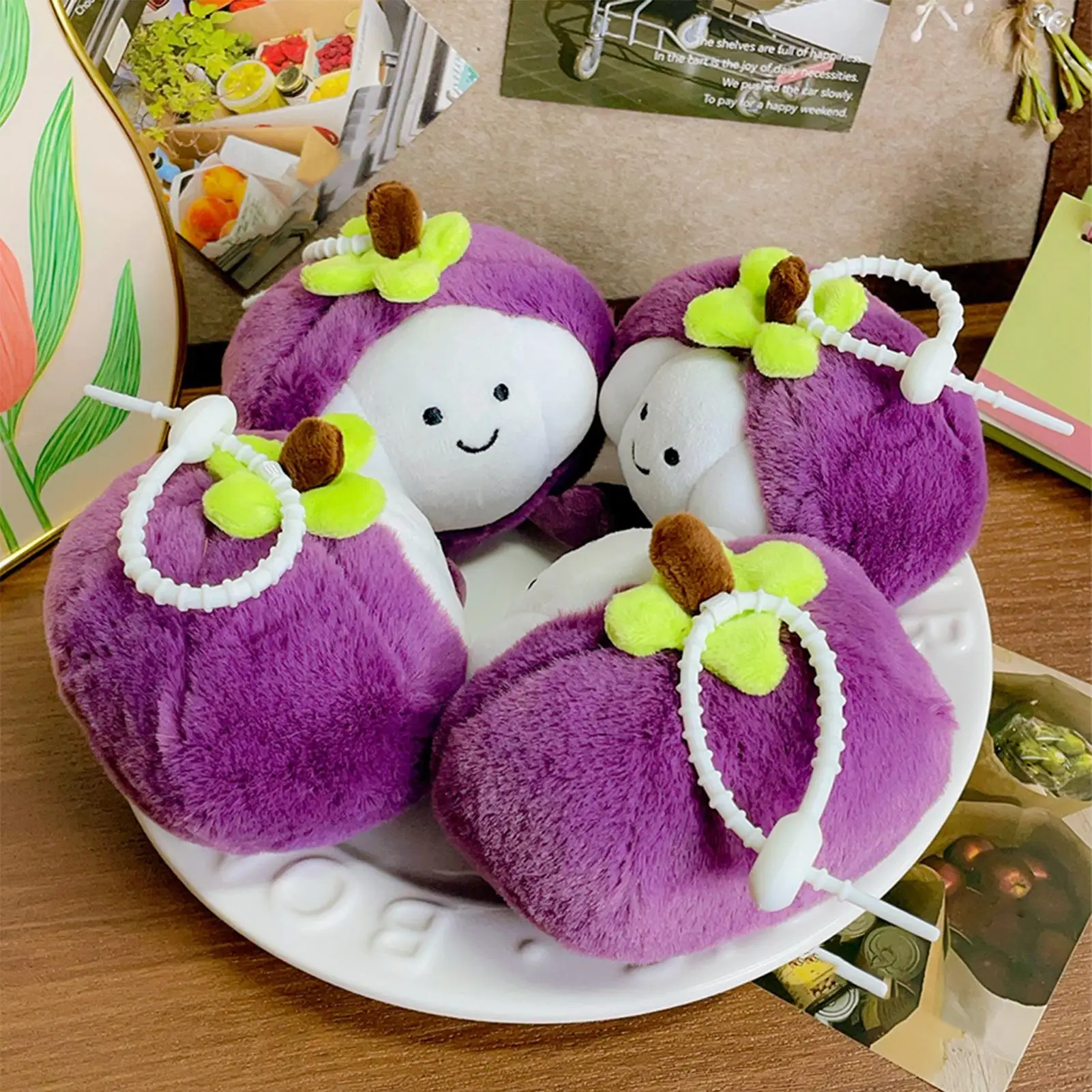 Lindo bolso de peluche de mangostán, colgante de fruta de peluche suave para mochila, bolso, llavero, decoración Kawaii divertida para niños, adultos, escuela