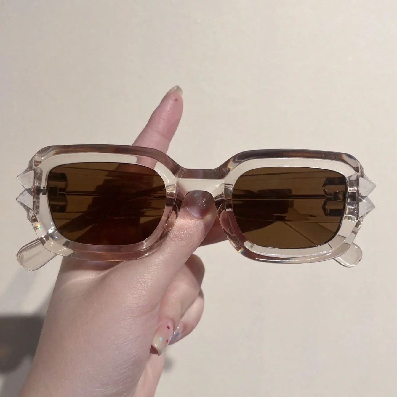 1 قطعة نظارات الموضة للجنسين جديد مربع إطار صغير الشارع نمط الموسيقى مهرجان الشرير تموج الساق الهيب هوب العصرية اليومية حفلة Gatheri