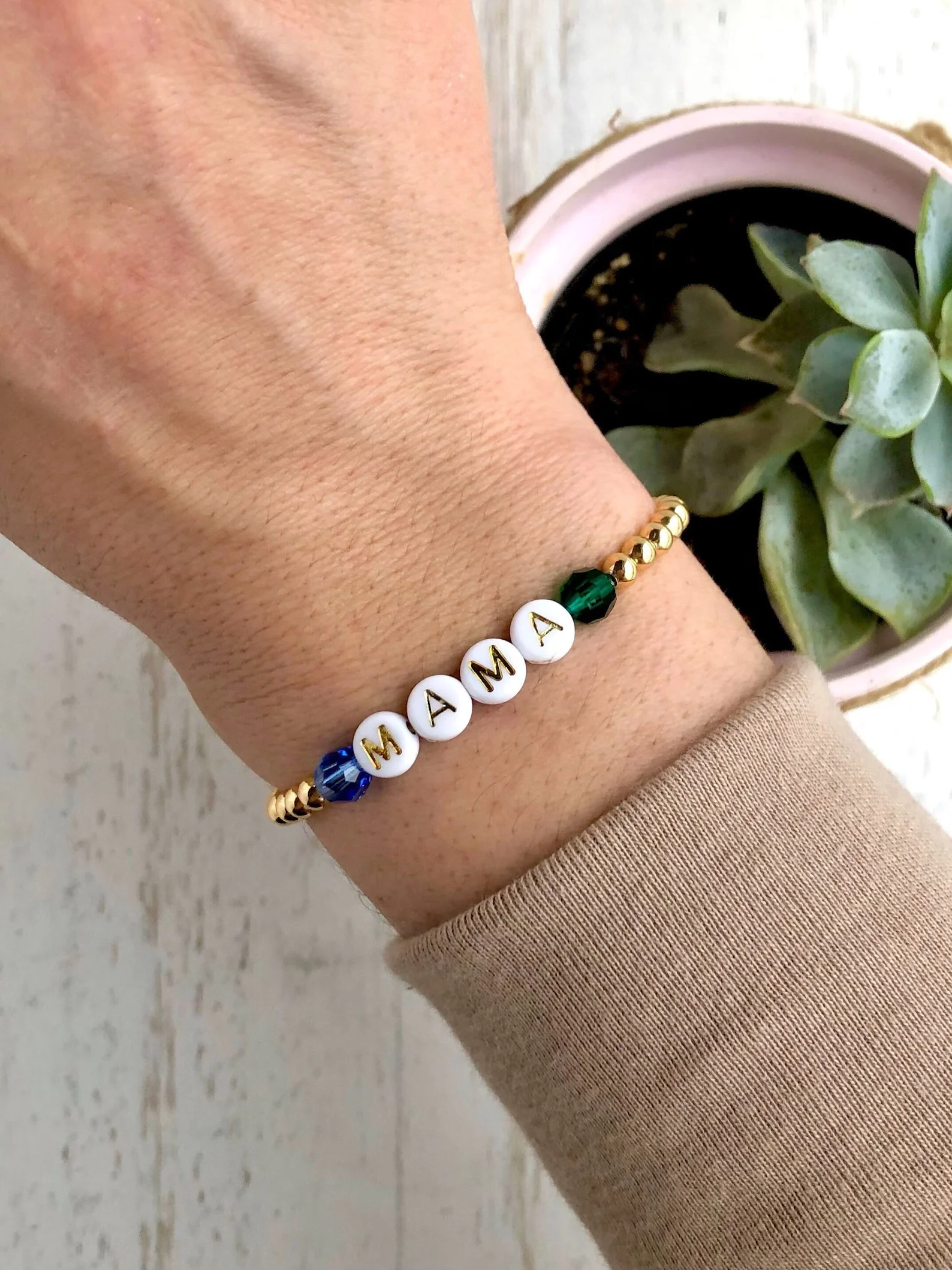 

CCGOOD Personalized Custom Name Bracelet Gold Plated Elastic Beaded Bracelets Custom Letter Crystal Bangle Gift for Her