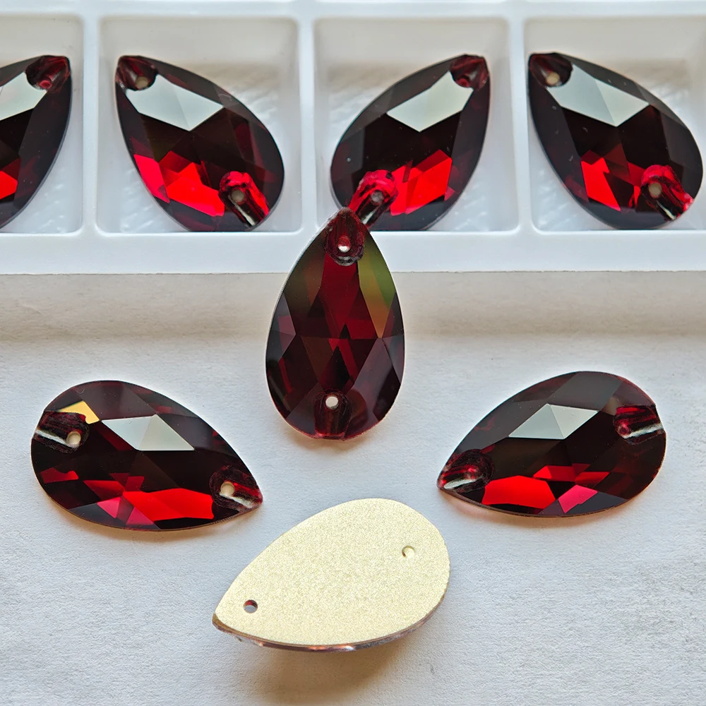 Hochwertige Drop Rivoli Cosmic Dark Siam Aufnähsteine, Glitzer-Glas-Kristalle, Strass zum Nähen für Kleidung, Handarbeiten, Kleider, Taschen – Detail 6