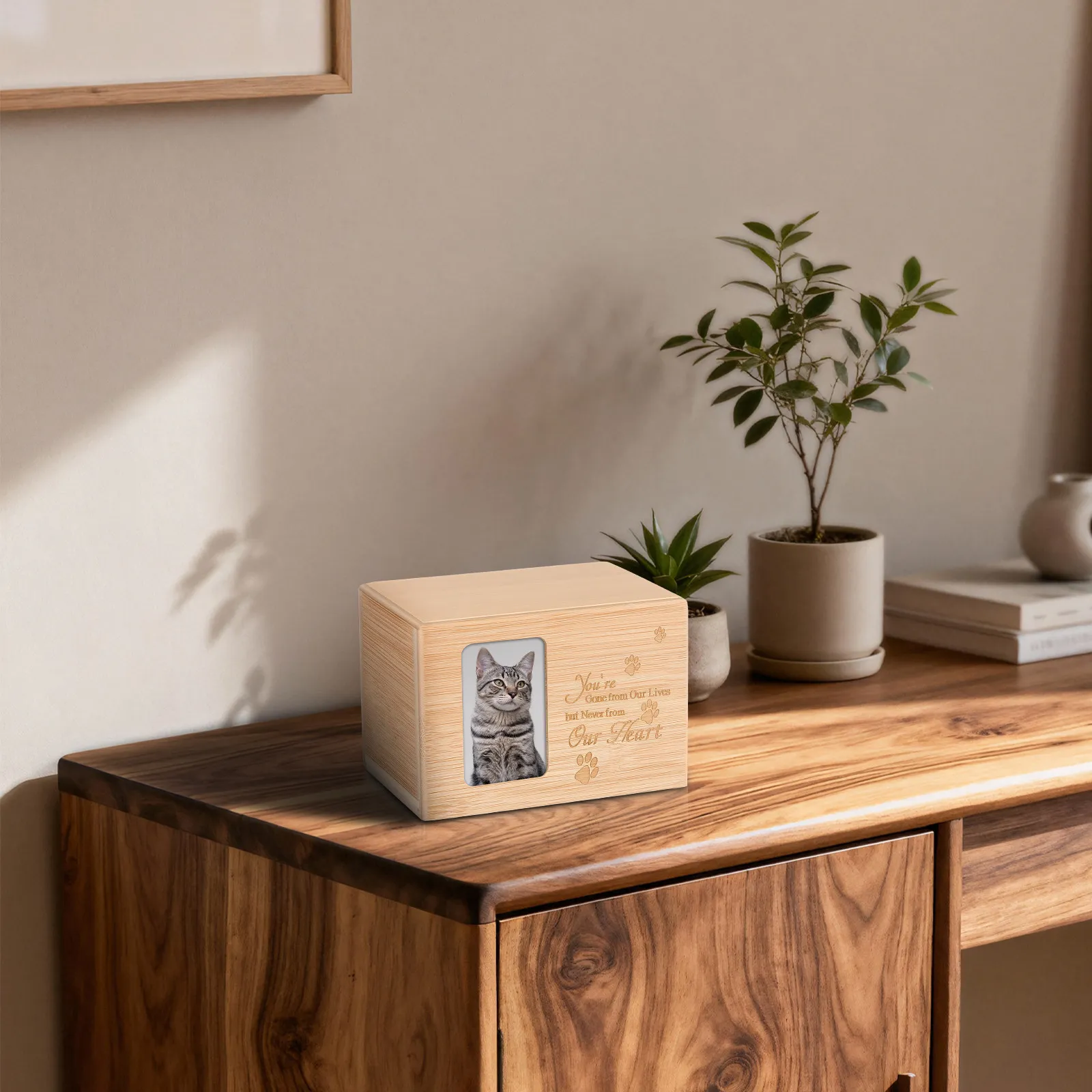 

Маленькая урна для праха домашних животных: прочная, легкая, для кремации питомцев, памятный сувенир, компактный дизайн из бамбука для дома