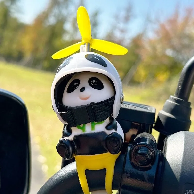 Auto Styling Ornamente Auto Kleine Gelbe Ente Panda Schwein Tier Spielzeug Deaor Helm Wind Gebrochene Kleine Ente Fahrrad Moto Fahren Dekor