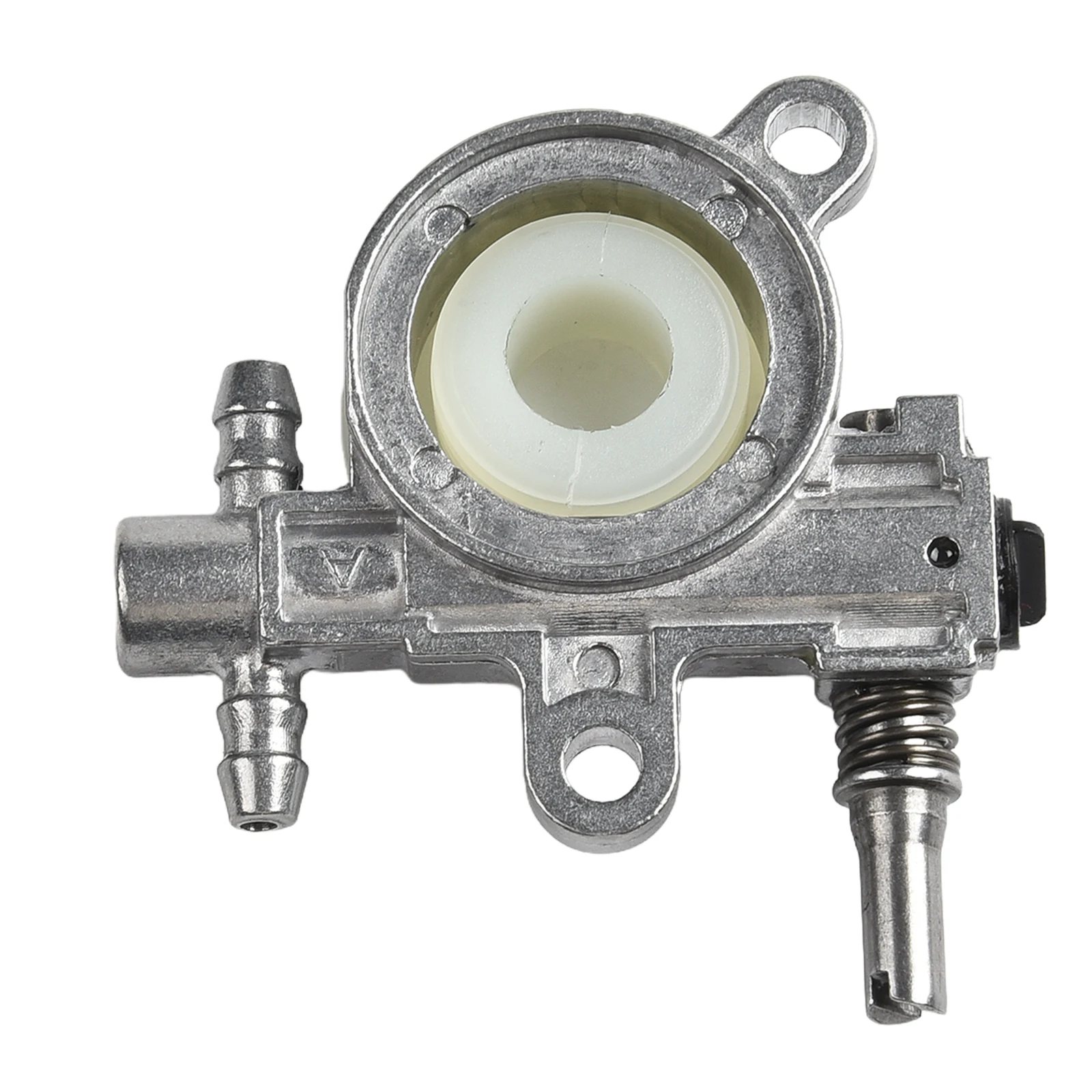 1Pcs Chainsaw Oil Pump With Worm Drive Gear For 2500 3800 Chainsaw Spare Parts Garden Power Tool Accessories