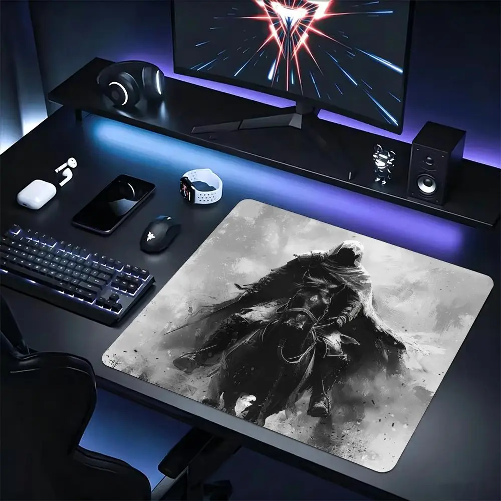 Small Gaming Mousepad Skeleton Samurai Knight Ink Splash Print Smooth Non-Slip Rubber Base Mouse Mat For Laptop PC Office Desk