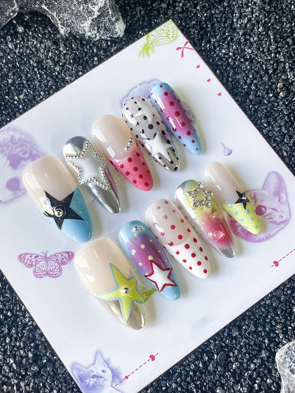

Hand-Drawn American Style Stars Dot Pattern Press On Nails Art Summer Lively Colors Metal Fake Nails Sticker Birthday Gift