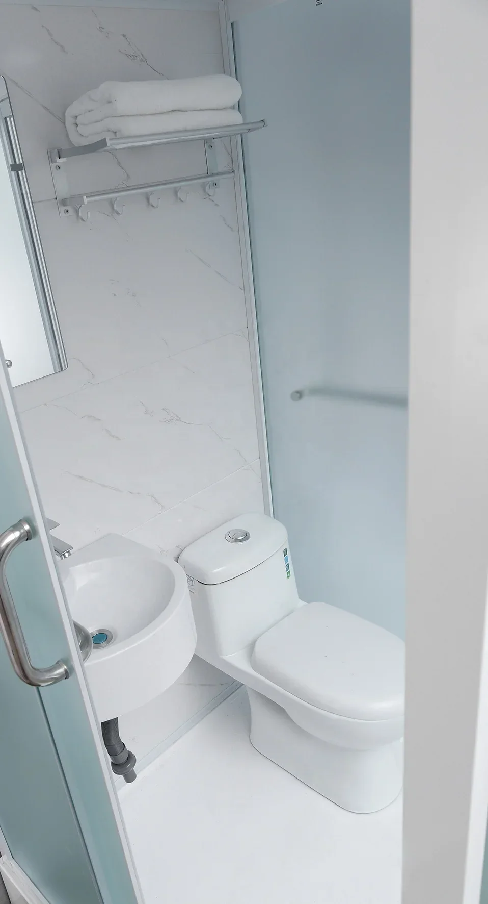 

l Luxury portable mobile sanitary bathroom modular portable toilets shower cabin