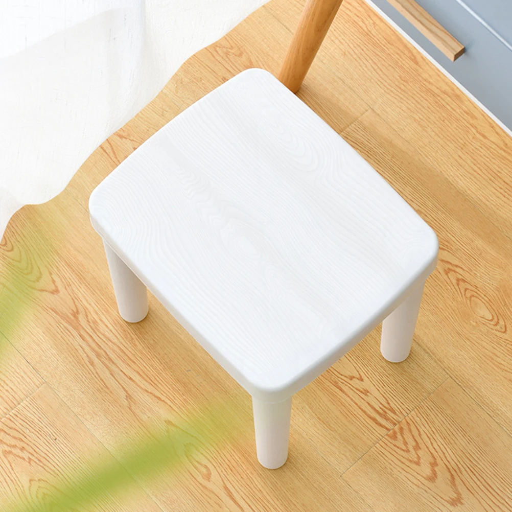 1Pcs Footstool Non-Slip Low Stool Small Size Household Bathroom Anti-Skid Square Stool Comfortable Safe for
