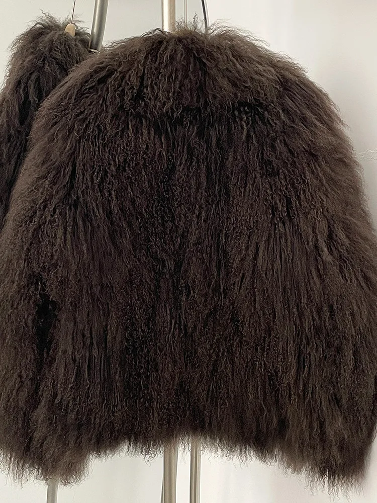여성을위한 ZMEENNA 곱슬 가짜 모피 코트 겨울 우아하고 세련된 얽히고 설킨 재킷 푹신한 옷깃 따뜻한 겉옷 ZM4049