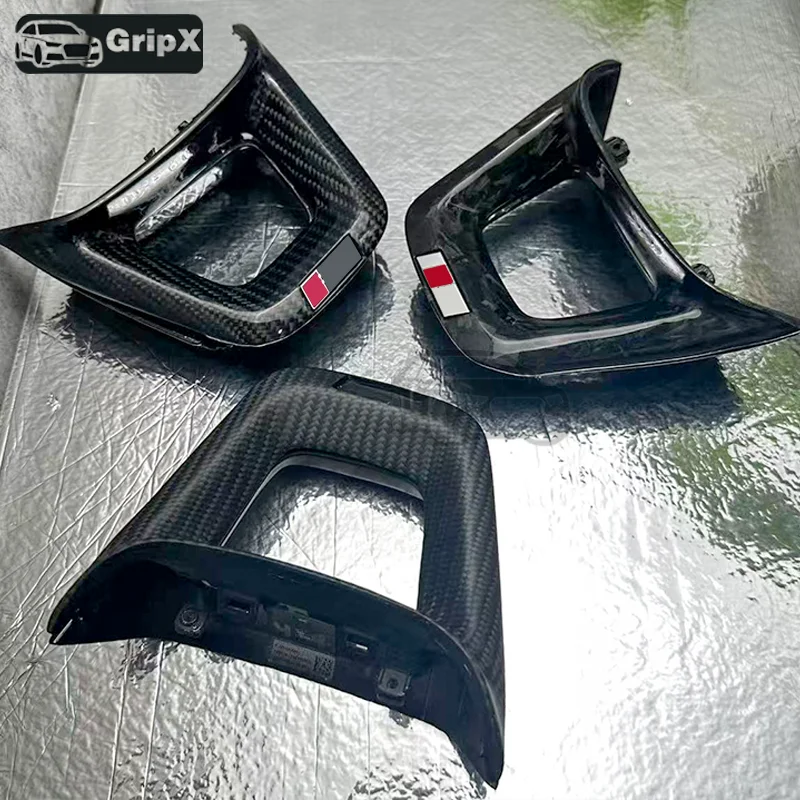 Flat bottomed steering wheel decorative cover suitable for Audi Q3, Q5L, and Q8, with a true carbon fiber style