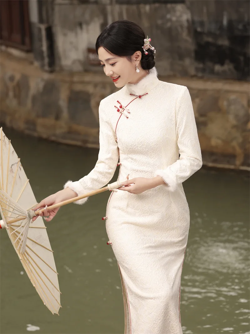 2024 شتاء جديد سميكة المخملية الجانب ثمانية أزرار طويلة شيونغسام الوقوف طوق مزاجه المرأة فستان تشيباو #2