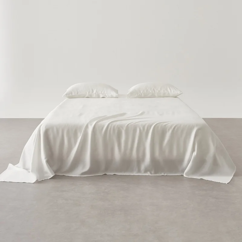 3pcs-white-bed-sheet-set-silky-summer-flat-sheet-with-pillowcase-smooth-lyocell-mattress-cover-luxury-simple-home-hotel-bedding