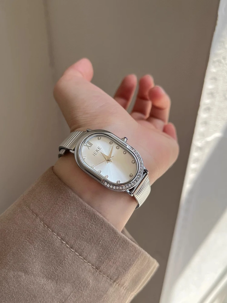 Small Oval Women's Watch Adjustable Stainless Steel Strap Quartz Wristwatches for Women Fashion Luxury Gift Clock
