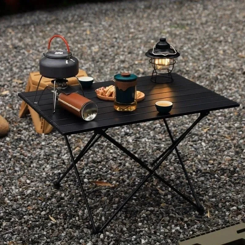 Neuer klappbarer Campingtisch, tragbarer kleiner Picknicktisch für Grillen, Strand, Reisen, Kochen, leichter klappbarer Tisch mit Tragetasche